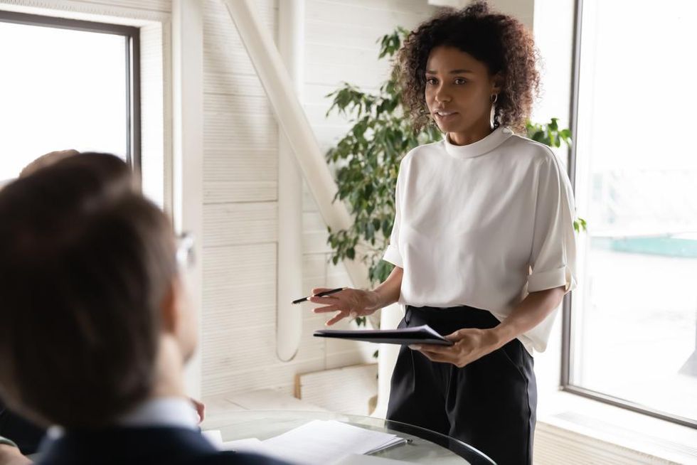 black-woman-leading-a-meeting