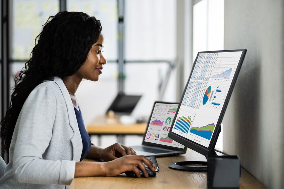 black-woman-working-at-computer