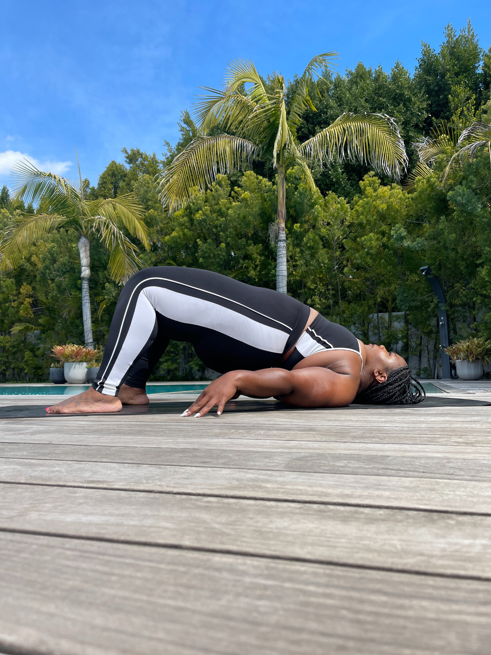 Bridge-pose-postpartum-yoga-poses-pelvic-floor