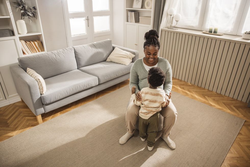 Expectant-mom-bonding-with-her-son