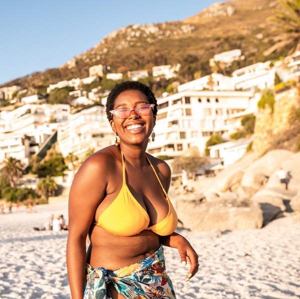 Feel-more-confident-in-your-swimsuit