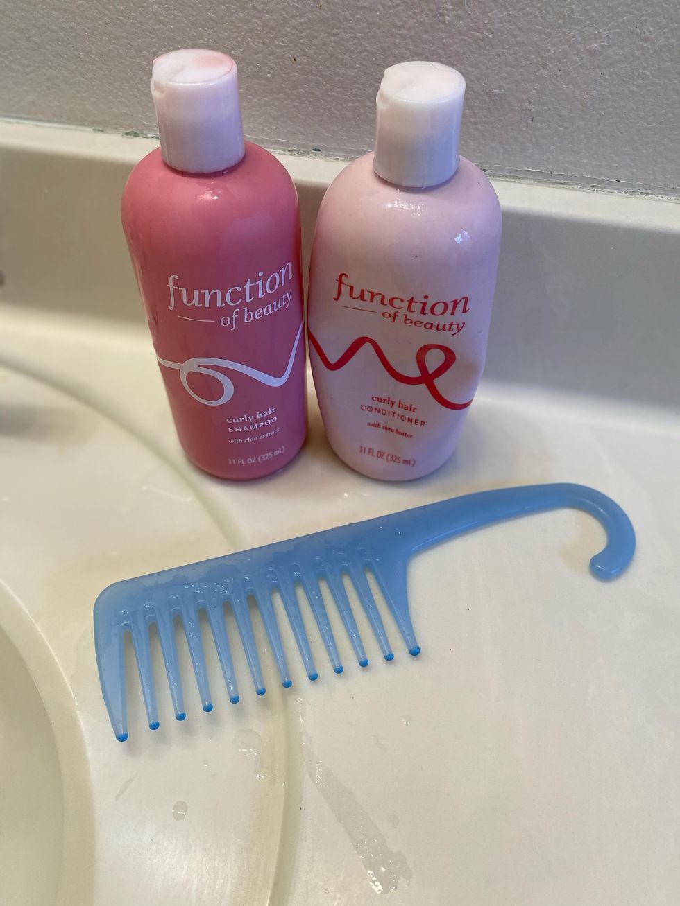 function-of-beauty-shampoo-and-conditioner