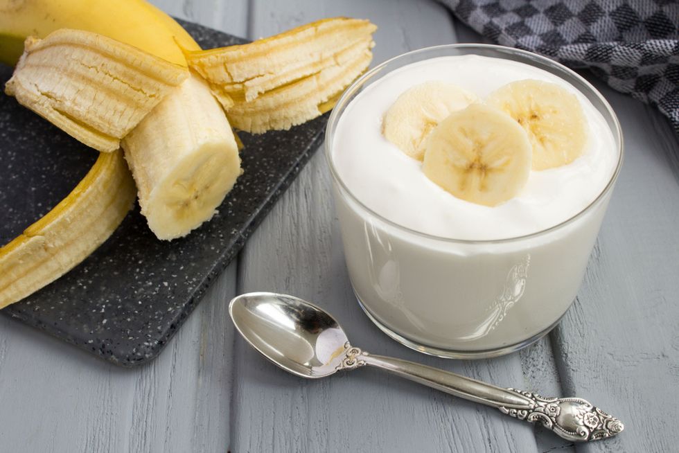 Greek-yogurt-banana-slices