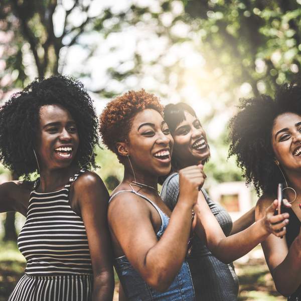 Habits-that-make-your-friendships-stronger