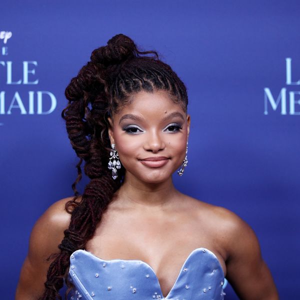 Halle-Bailey-smiling-The-Little-Mermaid-premiere