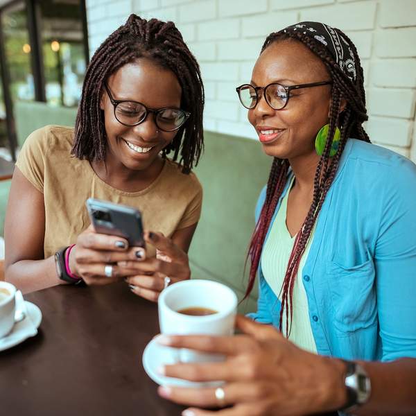 How-friendships-change-in-your-30s-best-friends-enjoy-coffee-at-cafe
