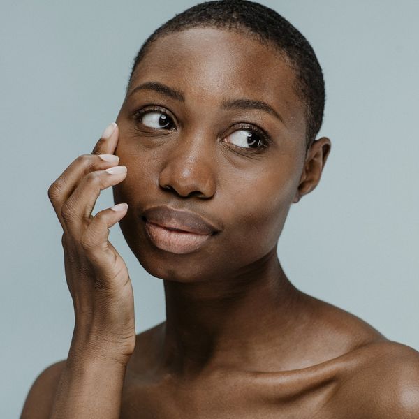 Hypochlorous-acid-spray-acne-prone-skin