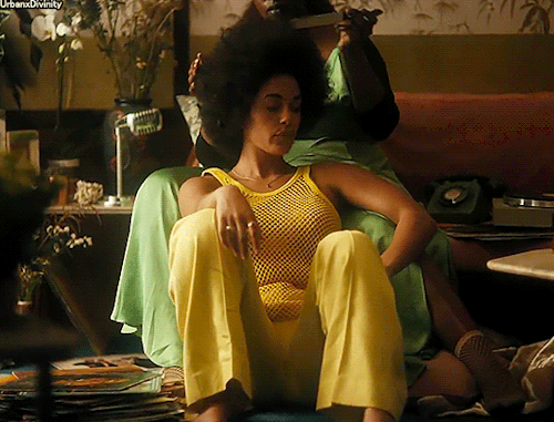 The Real Reason Your Stylist Makes You "Come Washed"