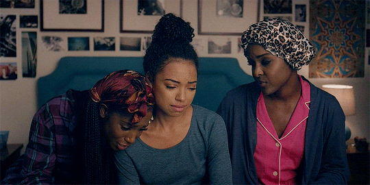 5 Tips For Staying Strong When You're The Strong Friend