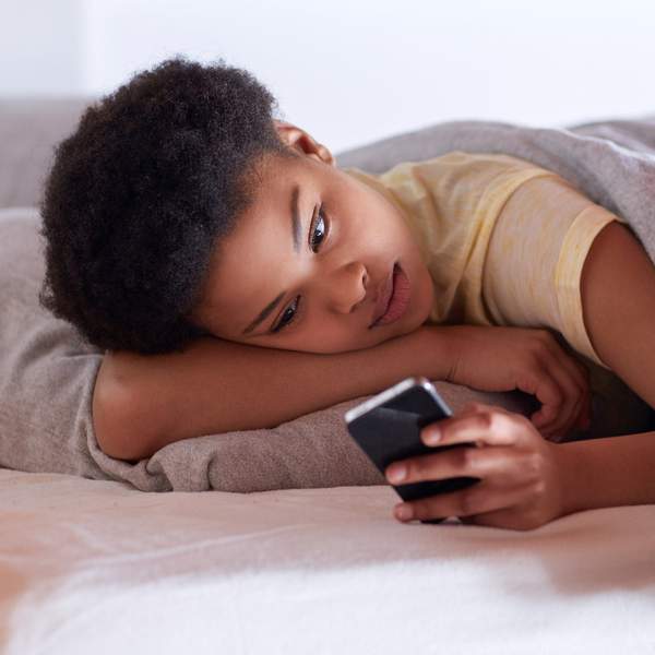 Why I Refuse to Take My Phone To Bed