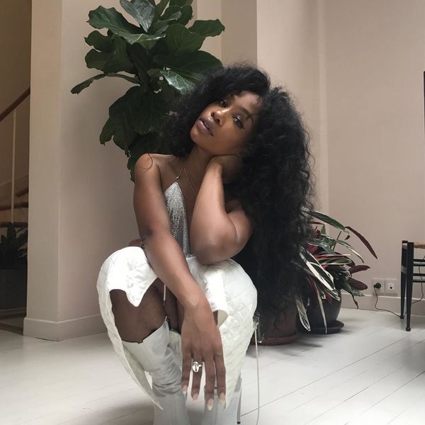 SZA Getting Pulled From The TDE Tour For Swollen Vocal Cords Is A Reminder To Take Care Of Self