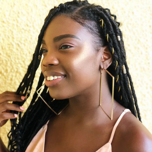 4 Highlighters You Need In Your Beauty Arsenal