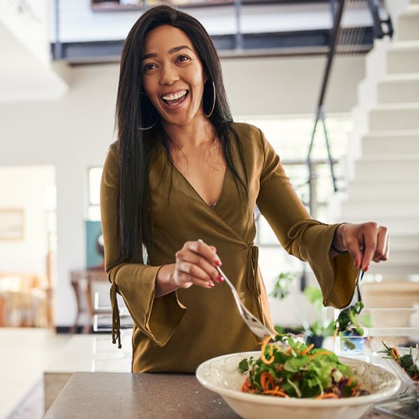 How To Stan For Your Newly Vegan Homegirl Like She’s Beyoncé