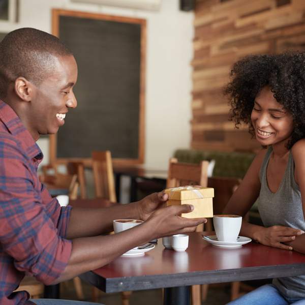 Valentine's Day Gifts For Bae That Will Instantly Make His Heart Melt