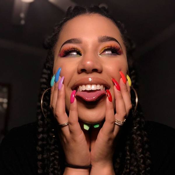 IG’s Latest Nail Trend Is The Perfect Segue Into Spring