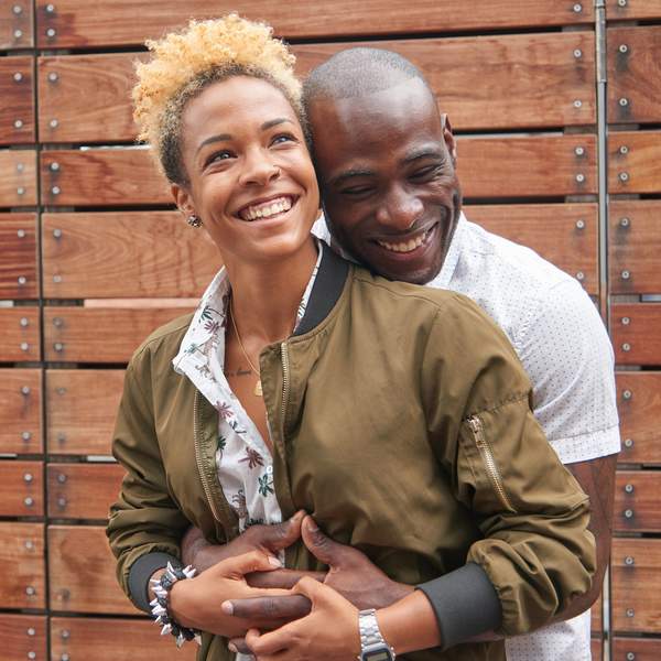 8 Things You Should Do Daily To Keep Your Relationship Strong