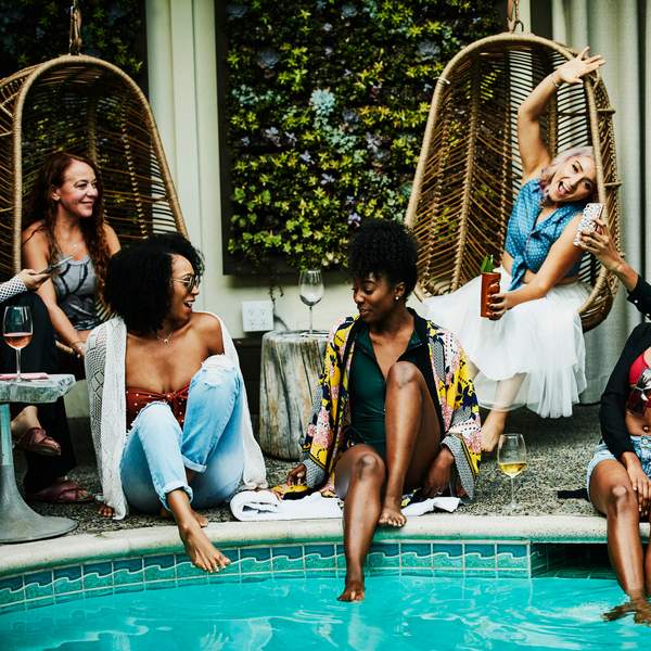 6 Signs A New "Friend" Is Nothing But An Opportunist