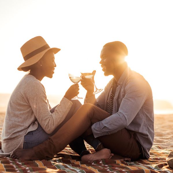 Grab Bae & Book A Flight To One Of These Last-Minute Romantic Destinations