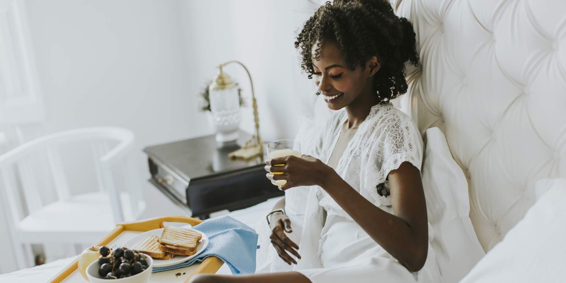 10 Breakfast Foods That Are Good For Your Hair & Skin