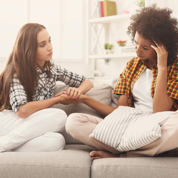 5 Signs Of A Toxic Friendship That Is Secretly Poisoning Your Life