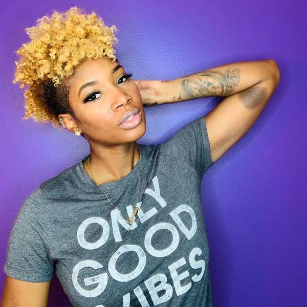 How To Keep Your Hair Color Poppin' At Home, According To A Master Cosmetologist