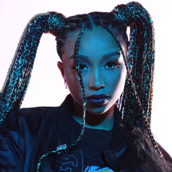 Rising Singer-Songstress Zonnique Pullins Pushes Her Pen To The Paper For Self-Care