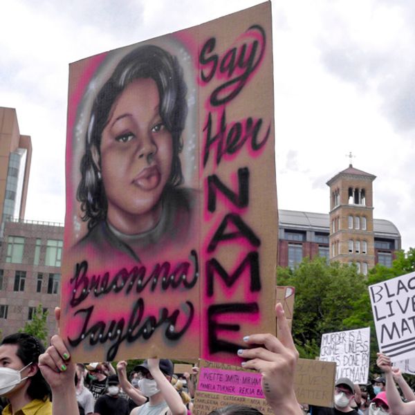 9 Inspirational GoFundMe Causes To Support During These Unsure, But Encouraging, Times