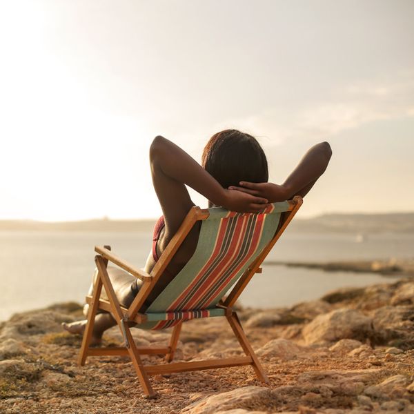 Feeling Anxious? These 12 All-Natural Hacks Can Calm You.