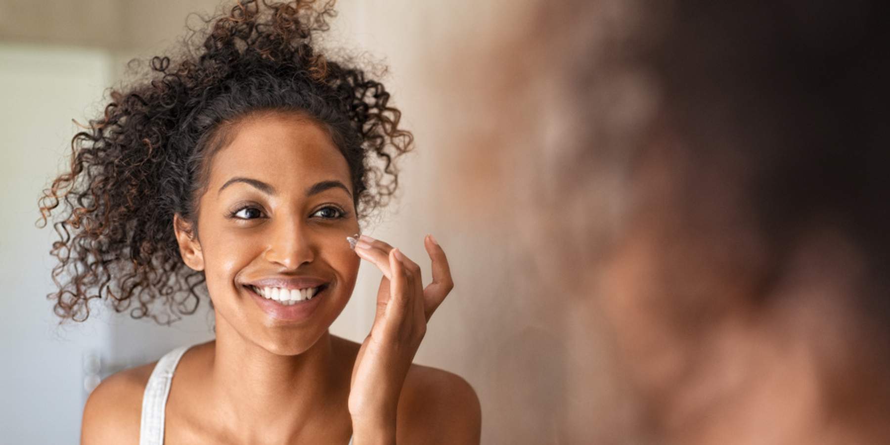 The Dermatologist-Approved Way To Give Your Quarantine Skin A Summertime Glow