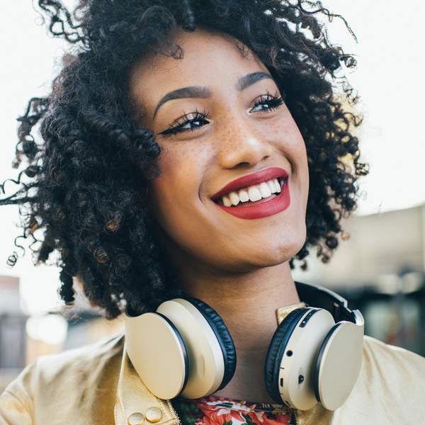 Self BFF: 7 Signs You're Your Own Best Friend