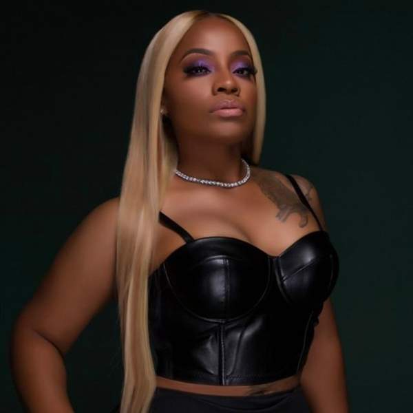 This Influencer Embraces Her Sexuality While Saving Smart