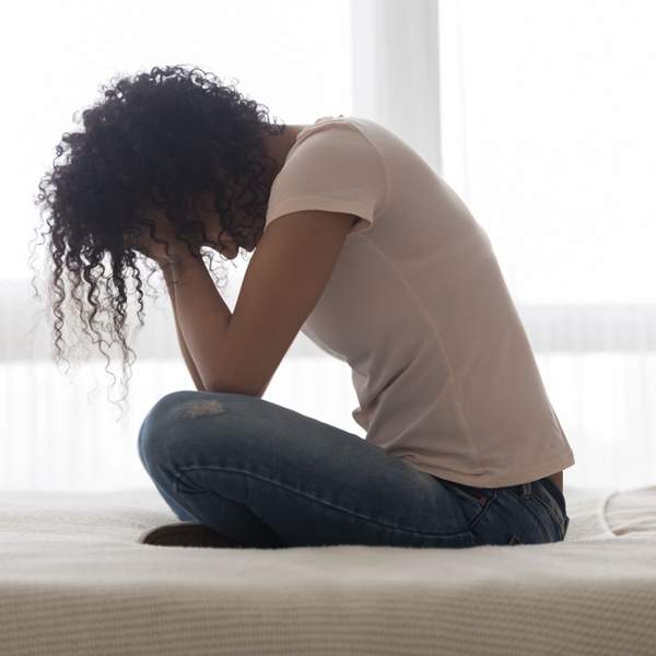 7 Tips For Anxious Attachment Styles That'll Help You Love More Securely