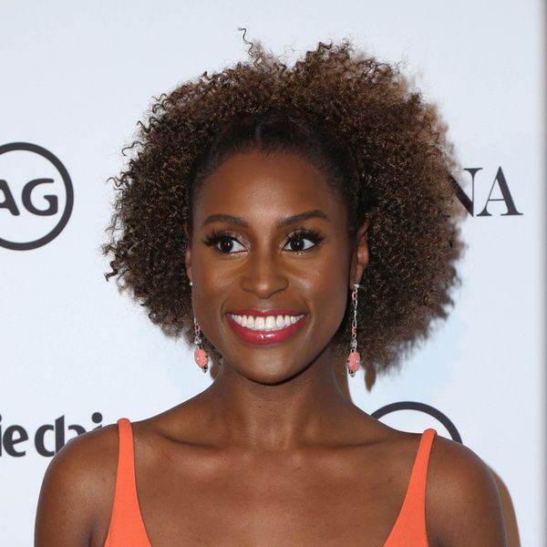 Issa Rae Says Leaving Your Comfort Zone Is Key To Securing A Bag