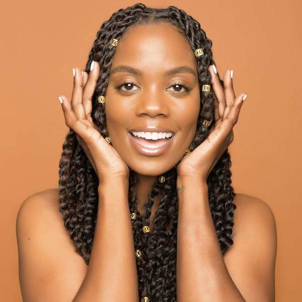 ‘Sistas’ Star Novi Brown On The Power Of Emotional Release & Spiritual Baths