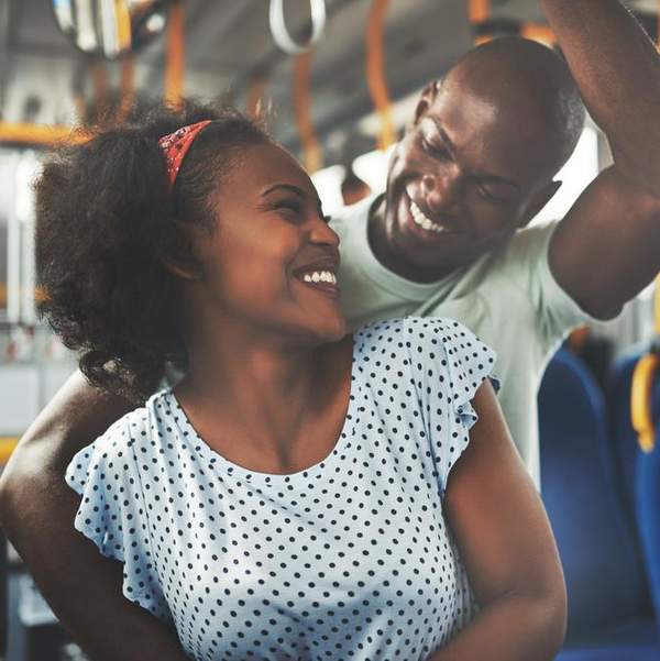 Science Says That Happy Couples Do The Following 7 Things