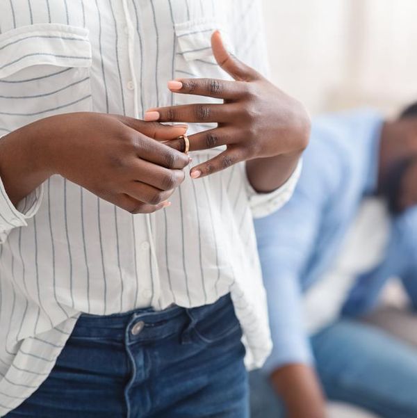 10 Terrible Reasons To Get Married