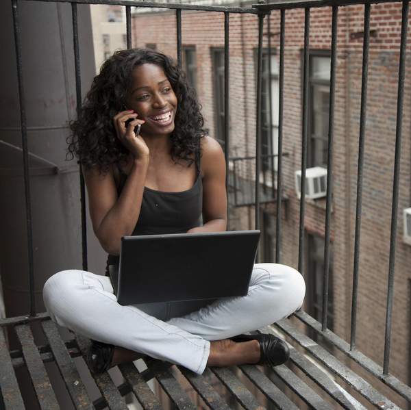 Before Agreeing To A Long-Distance Relationship, Consider These 7 Things