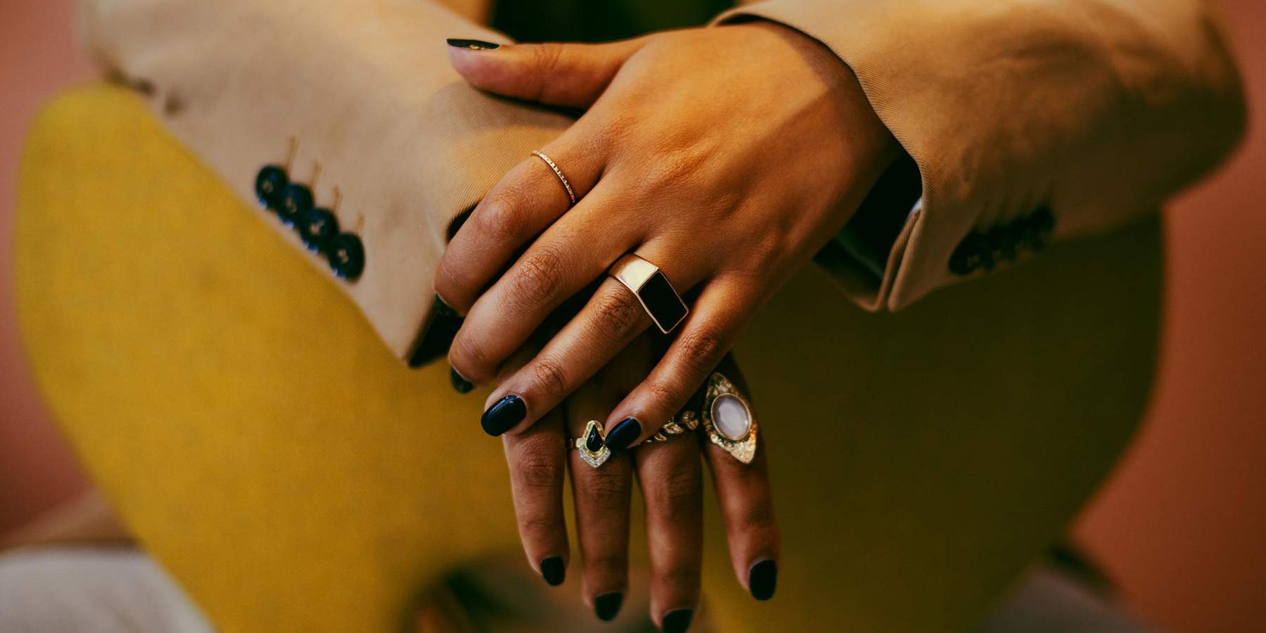 Upgrade Your Summer Nails To An Outline French Manicure