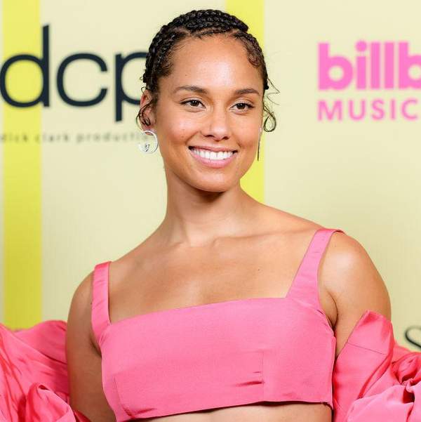 Alicia Keys Swears By These Beauty & Wellness Commandments—Now So Do We!