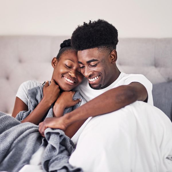 6 Genuine Signs You're Making An Emotional Connection With Your Sex Partner