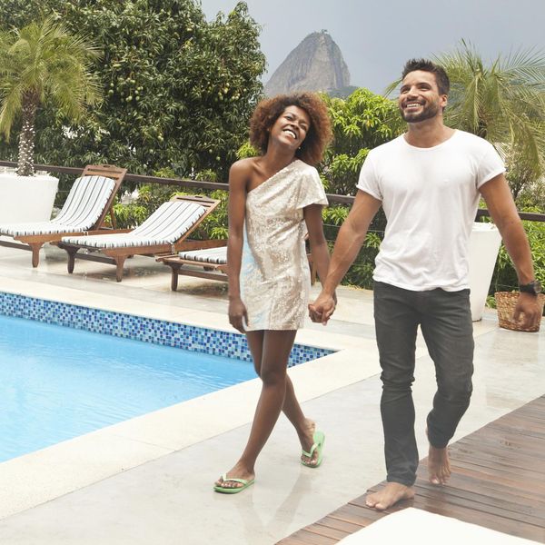 6 Savvy Ways To Travel Luxe On A Budget