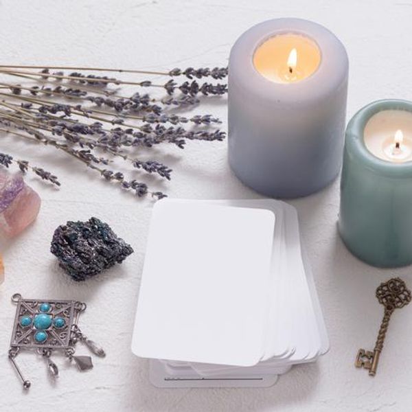 How To Use Oracle Cards To Tap Into Your Higher Self