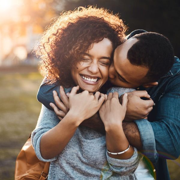 Fall's Coming: 8 Wonderful Health Benefits Of Cuddling