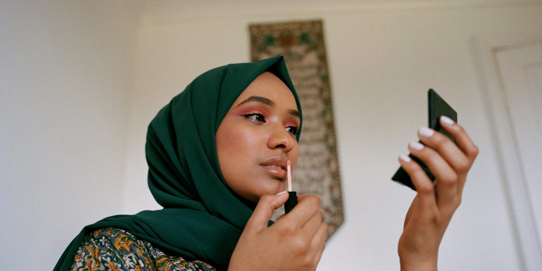 This Hack Will Have You Dipping Your Face In Ice Water To Set Your Makeup