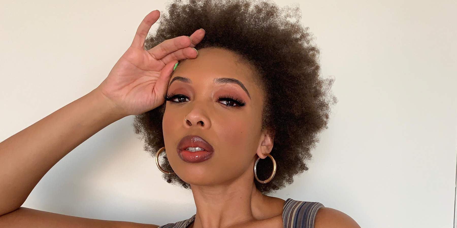 Lined Lips Or Pink Eyelids? I Tried 2 Throwback Fall Makeup Trends