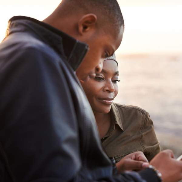 'Young Thang Chronicles': 4 Pros And 4 Cons To Dating A Younger Man