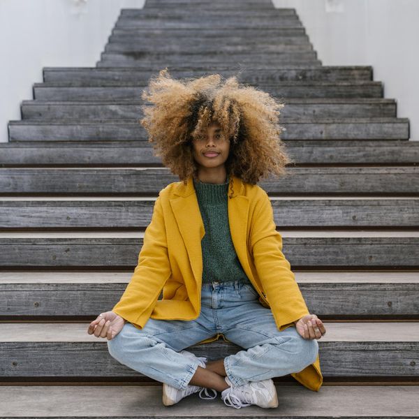 This Is How To Maintain Your Hair In Cooler Temperatures