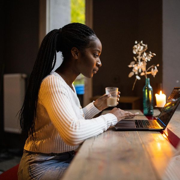 Need To Get To 5 P.M.? These 12 Energy Hacks Will Get You Over The Hump.