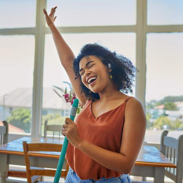 10 Things You Should Definitely Toss Before The New Year Rolls Around