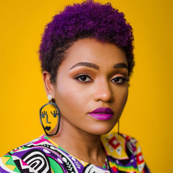 Actress Lauren "Lolo" Spencer Talks Disability Stereotypes And Online Dating